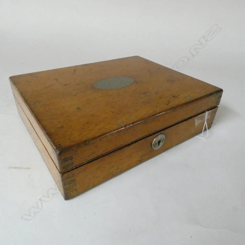 STANLEY DRAWING SET IN TWO TIER BOX  Image 1++