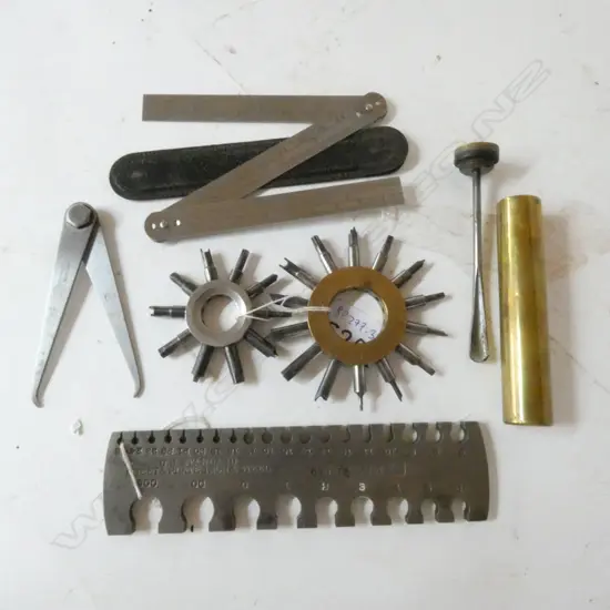 2 BUN NUT INSTRUMENT MAKERS TOOLS; CROWN & SHARPE SHEET & PLATE STEEL GAUGE; ENGINEERS RULE & CALIPERS, OIL DISPENSER