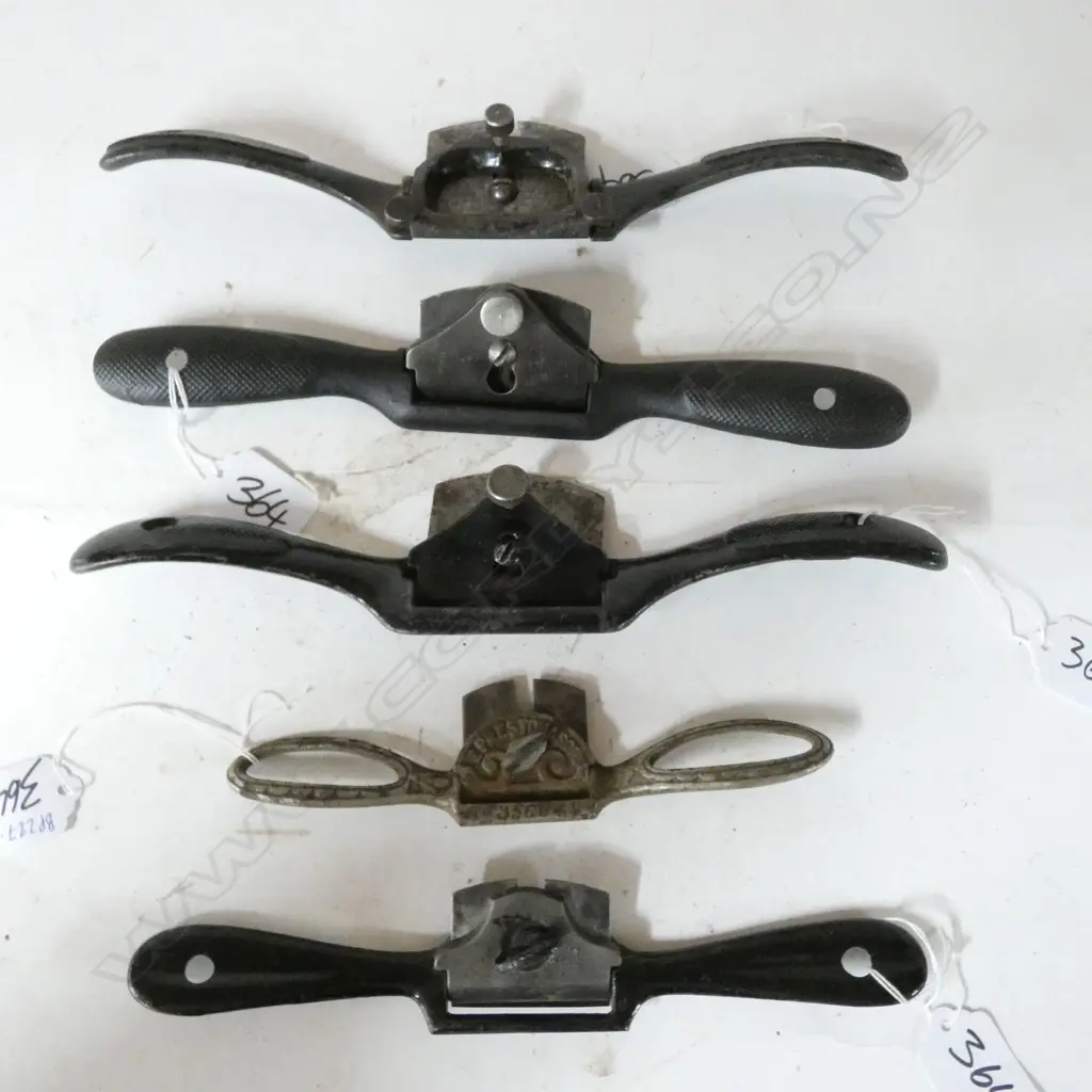 5 VARIOUS SPOKESHAVES Image 1++