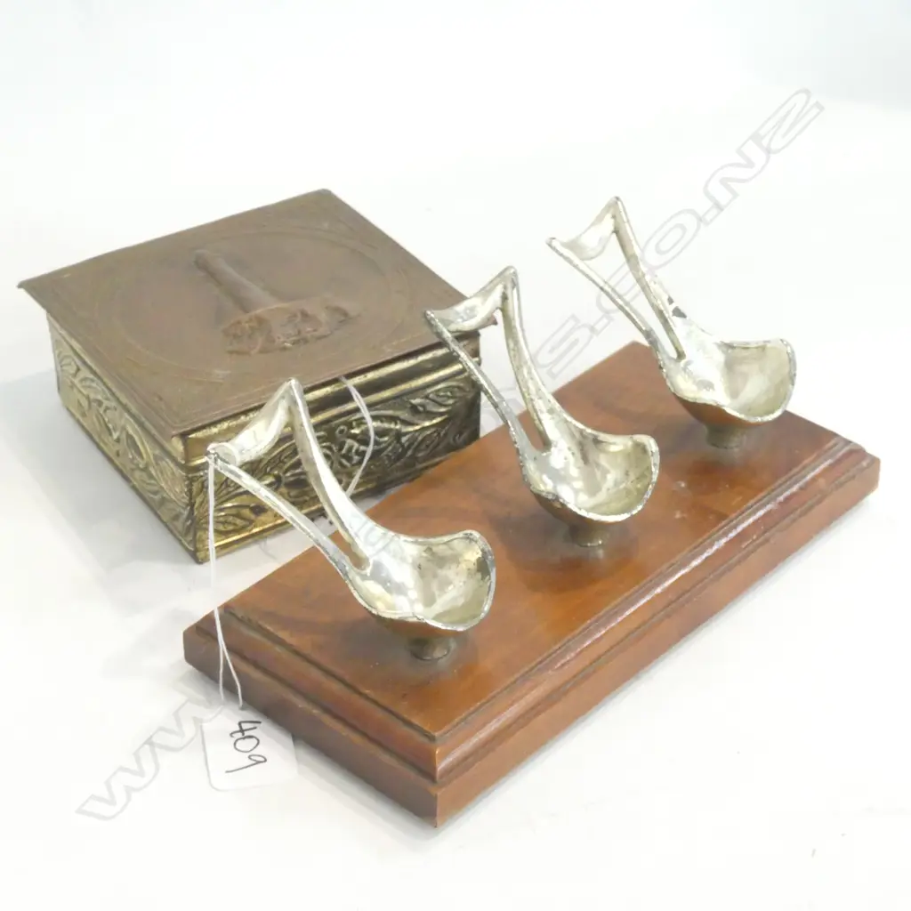 VINTAGE SMOKERS BOX + PIPE STAND Image 1++
