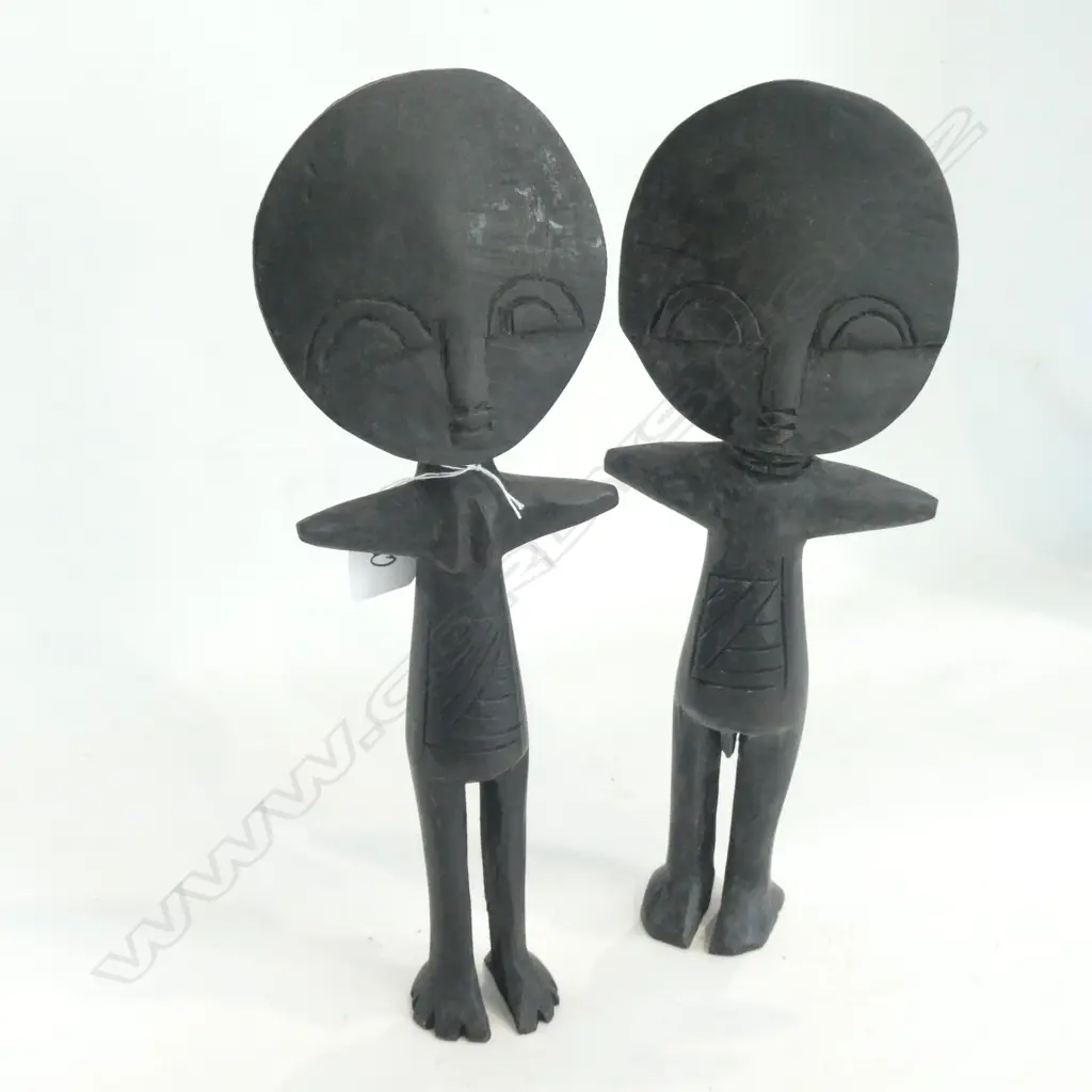 PR AFRICAN FIGURES; MAN + WOMAN H. 330MM Image 1++