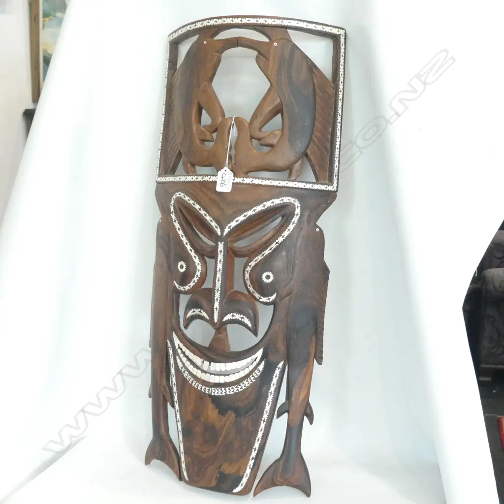 SOLOMON ISLANDS LATE 20thC INLAY FASK MASK L. 720MM Image 1++