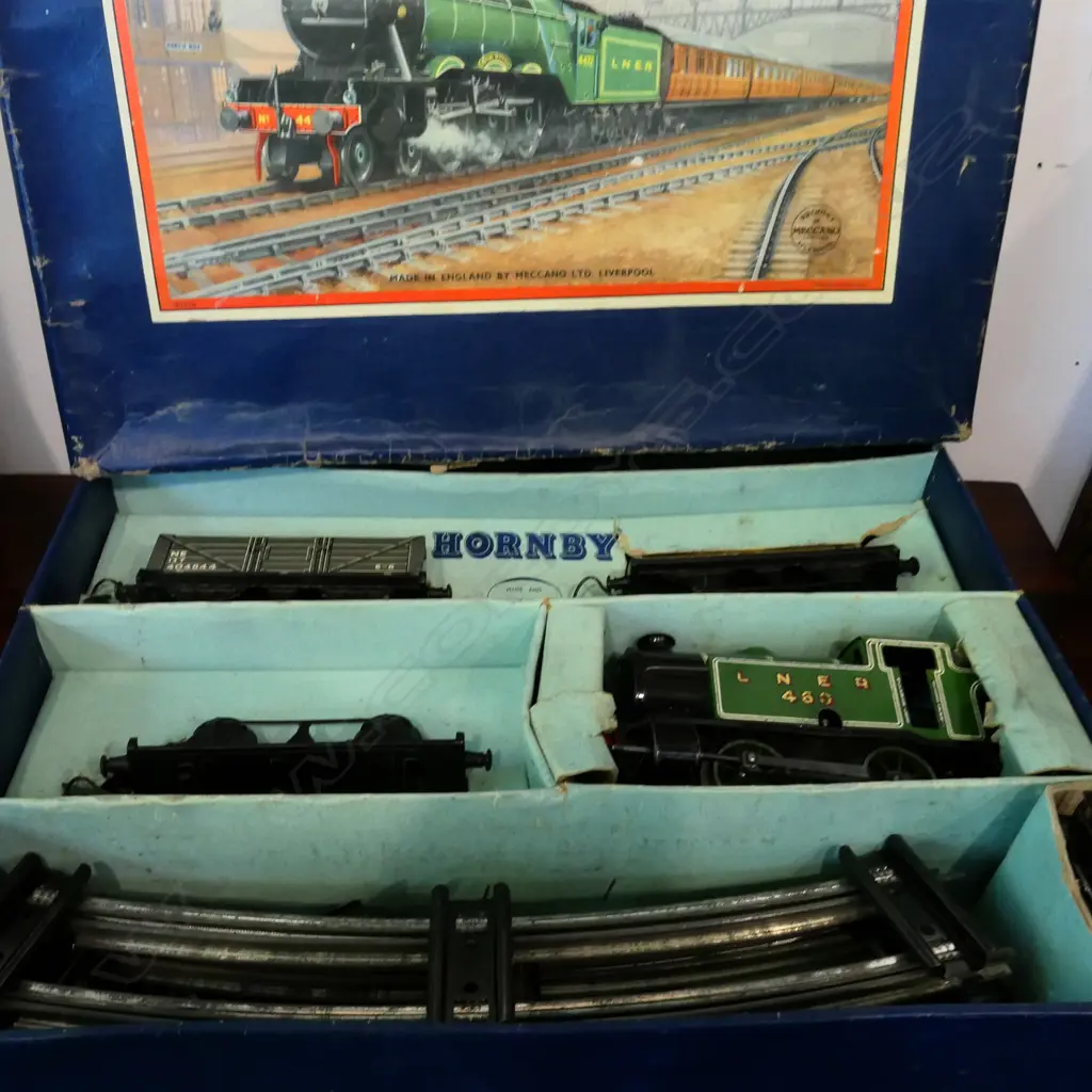 VINTAGE "HORNBY TRAIN No.201 TANK GOODS SET" BOXED Image 1++