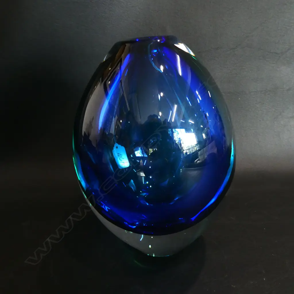 ORREFUS GLASS VASE Image 1++