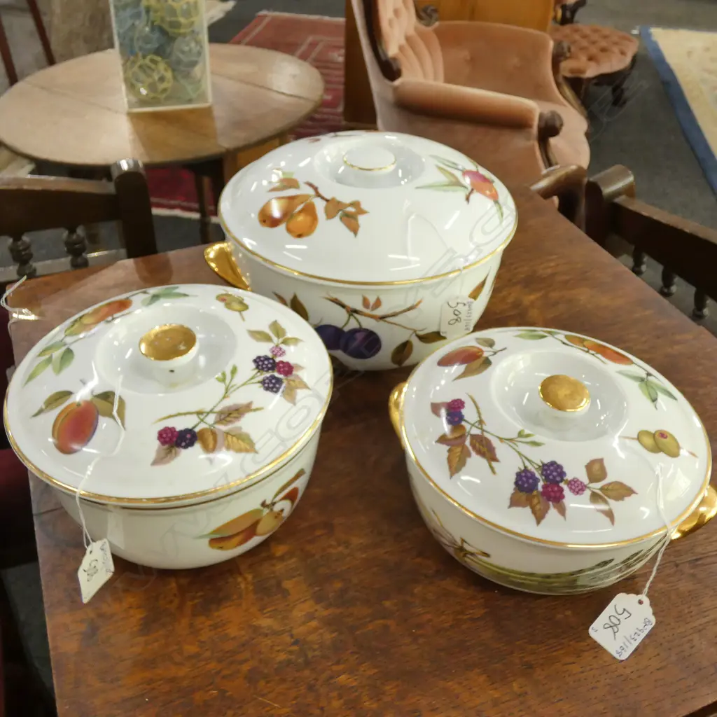 3 EVESHAM LIDDED TUREENS Image 1++
