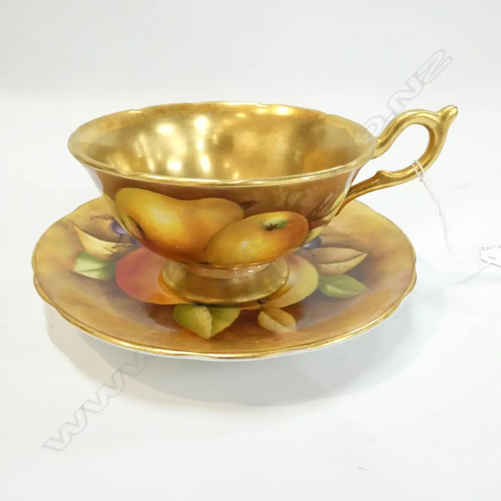 COALPORT GILT FRUIT CUP AND SAUCER Image 1++
