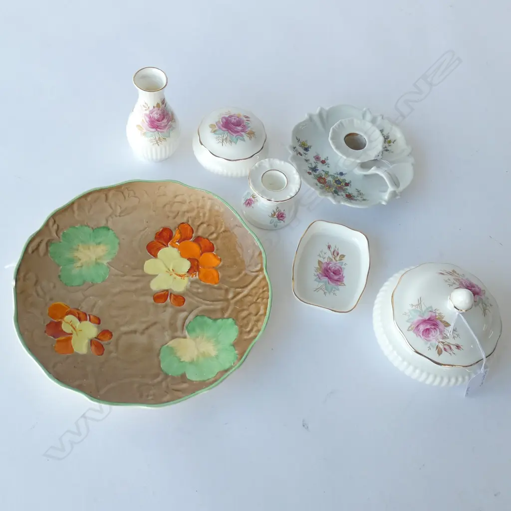 5 PCS ROYAL ADDERLEY DRESSING TABLE SET + VICTORIAN CANDLESTICK + H&K TUNSTALL PLATE Image 1++