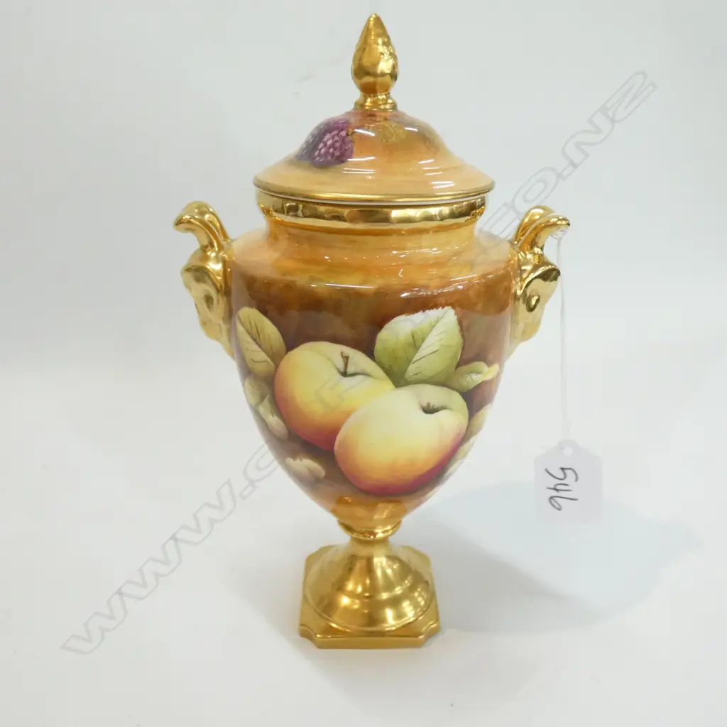 COALPORT GILT FRUIT LIDDED URN Image 1++