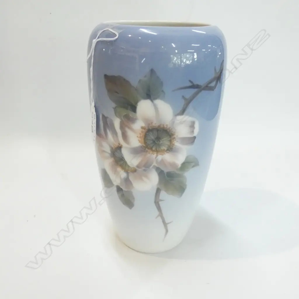 COPENHAGEN VASE Image 1++