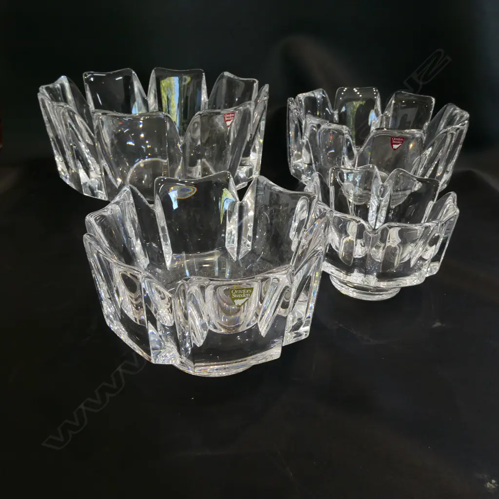 4 ORREFOS GRADUATED GLASS BOWLS Image 1++