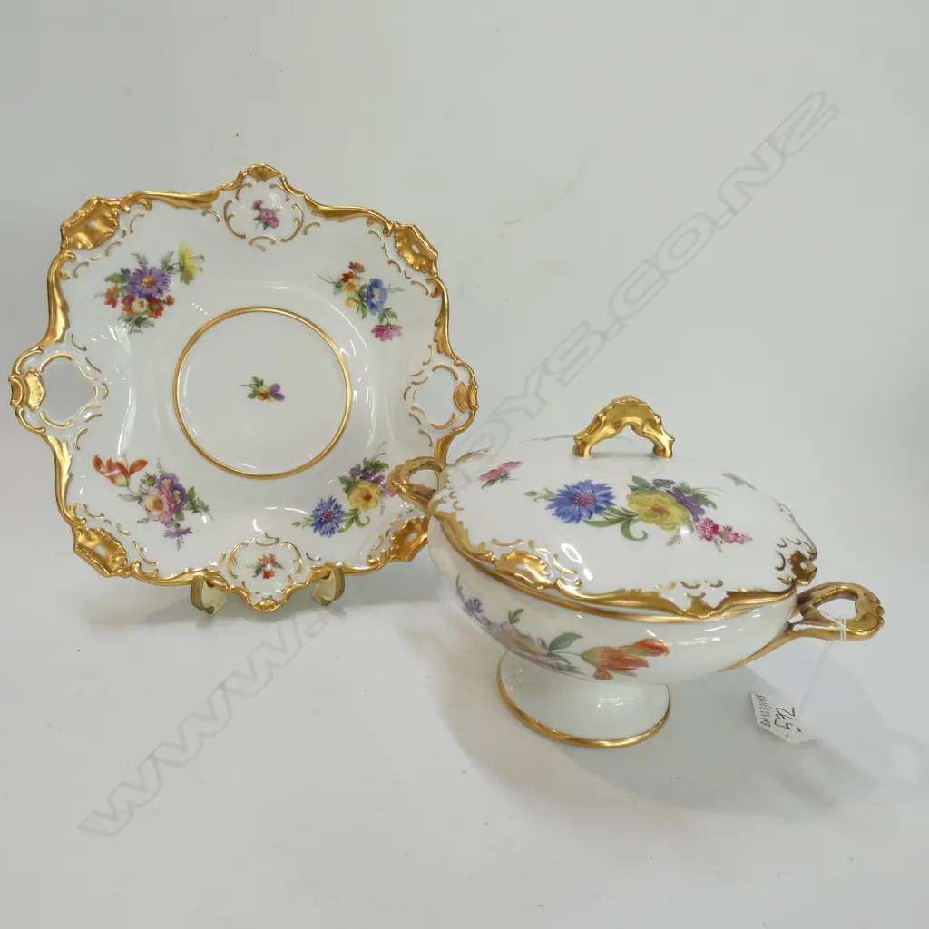 KAISER LIDDED TUREEN ON SAUCER Image 1++