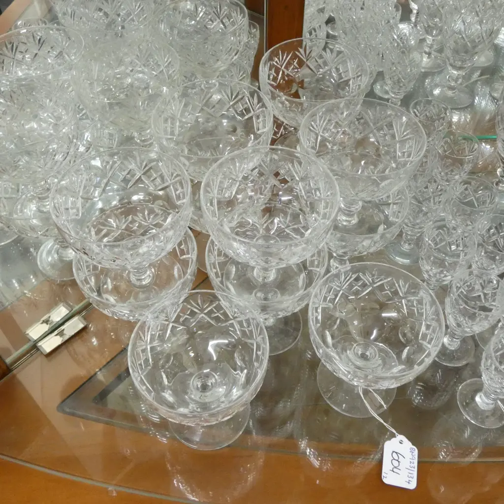 12 CROWN MARKED CRYSTAL SUNDAE DISHES Image 1++