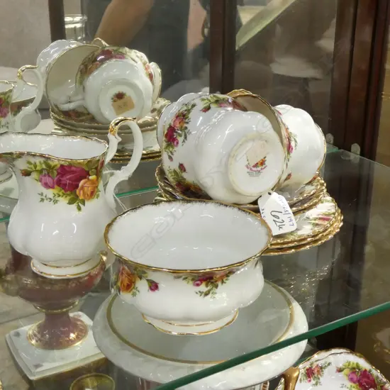 3 R/ALBERT O.C.R C/S/PLATES + 2 CAKE PLATES