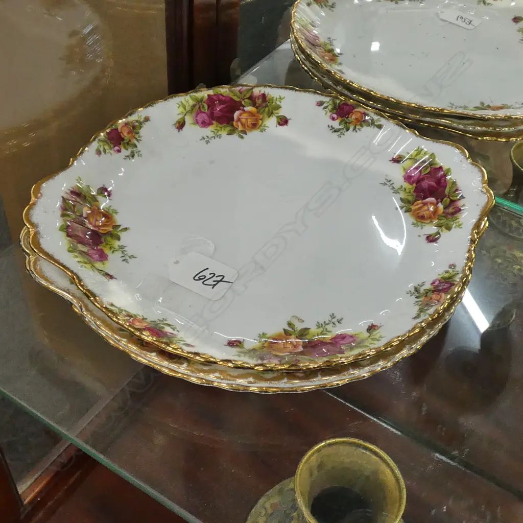 3 R/ALBERT O.C.R CAKE PLATES Image 1++