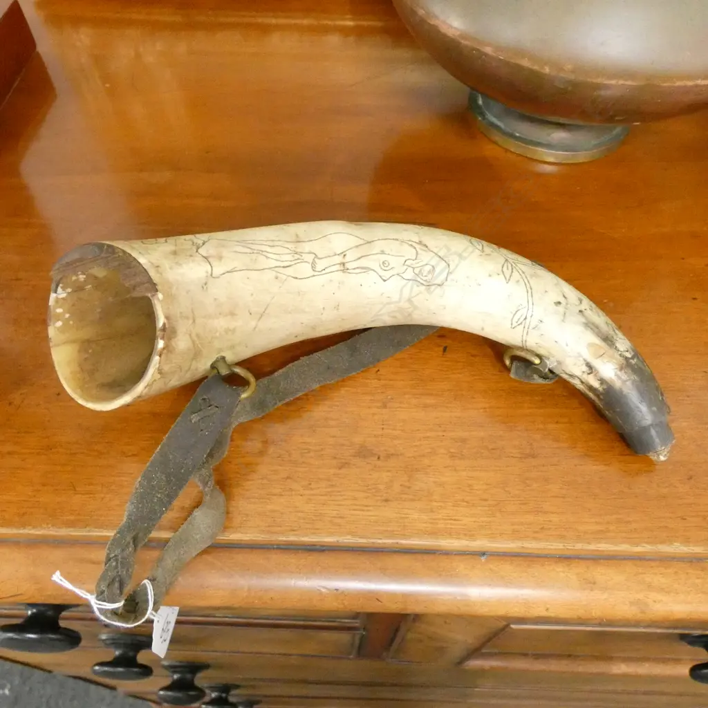 19thC FOLK ART SCRIMSHAW POWDER HORN NAKED LADY & DOG ... Image 1++