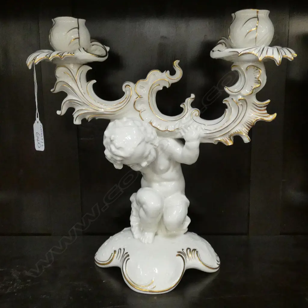 HUTSCHENREUTHER PUTTI 2 BRANCH CANDLESTICK Image 1++