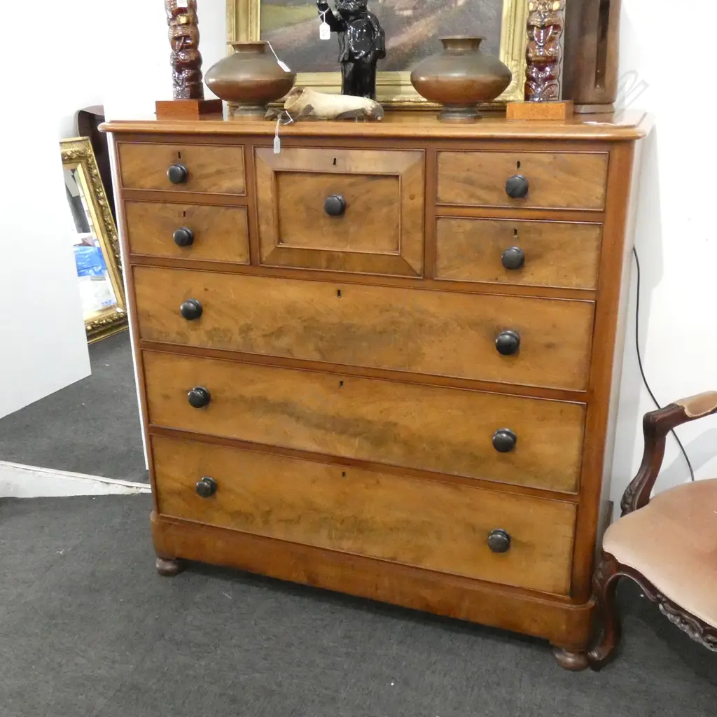 VICTORIAN MAHOGANY SCOTCH CHEST Image 1++