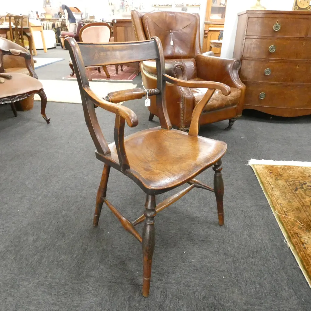 COUNTRY STYLE ANTIQUE CHAIR Image 1++