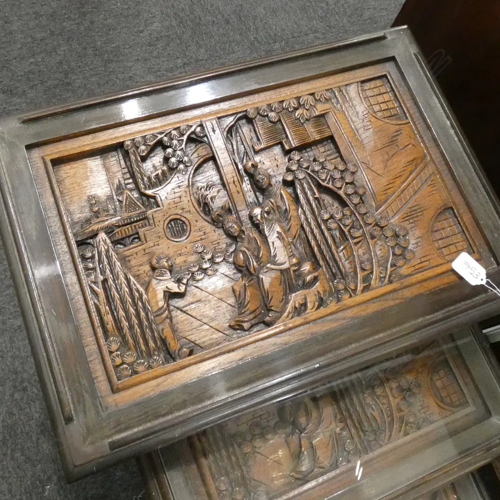 CHINESE CARVED NEST OF 4 SIDE TABLES Image 1++