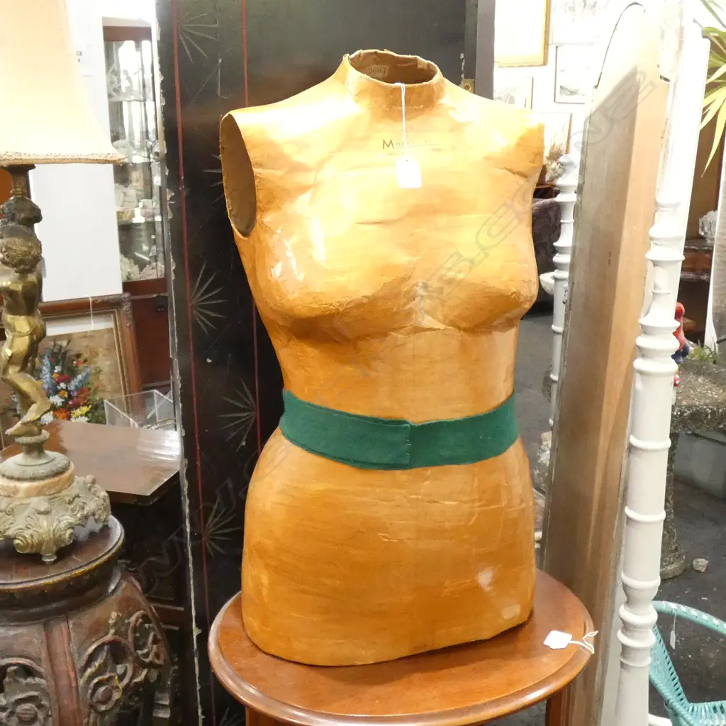 'MODEL-YU' DRESSFORM BY GEORGE COURTS H. 660MM Image 1++