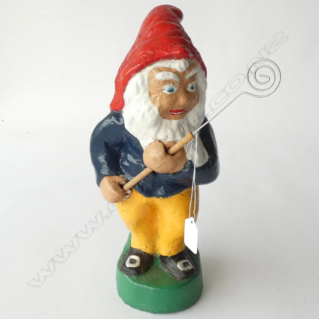 CEMENT GARDEN GNOME H. 340MM Image 1++