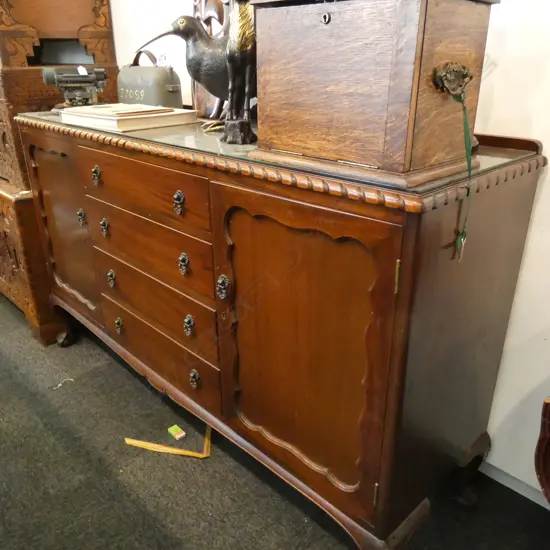 MAHOGANY SIDEBOARD