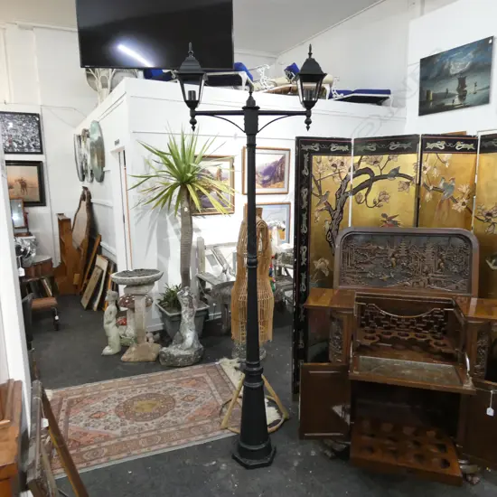 ORNAMENTAL OUTDOOR DOUBLE LAMP-POST