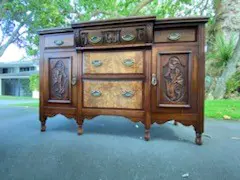 VICTORIAN WALNUT SIDEBOARD CARVED DOORS W.4ft 6in Image 1++