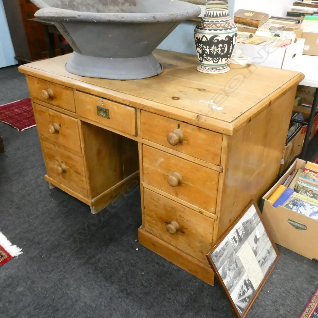 VICTORIAN COUNTRY PINE TWIN PEDESTAL DESK, 1230 X 730 810MM Image 1++