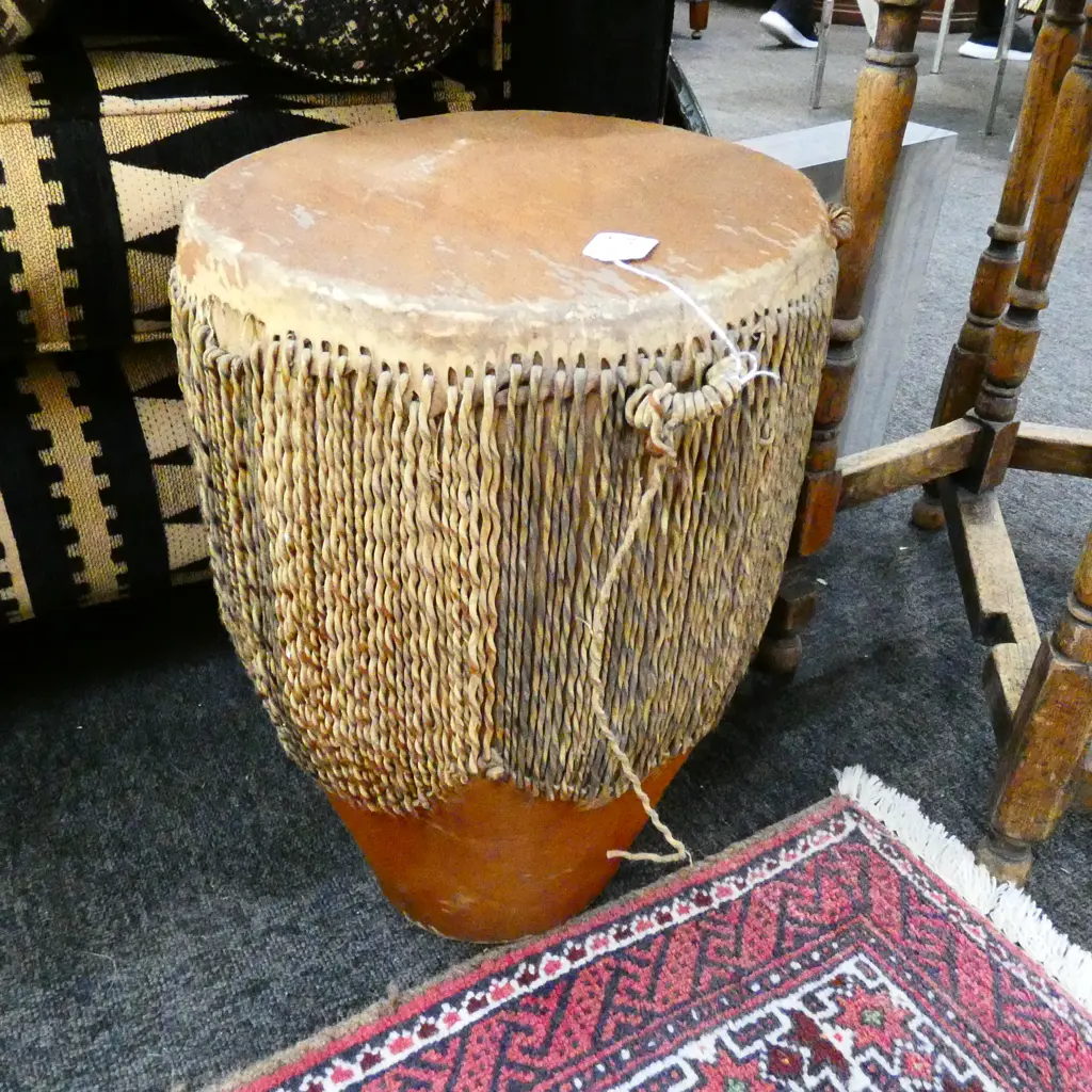 VINTAGE AFRICAN WOODEN DRUM ANIMAL SKIN COVER H.420mm Image 1++