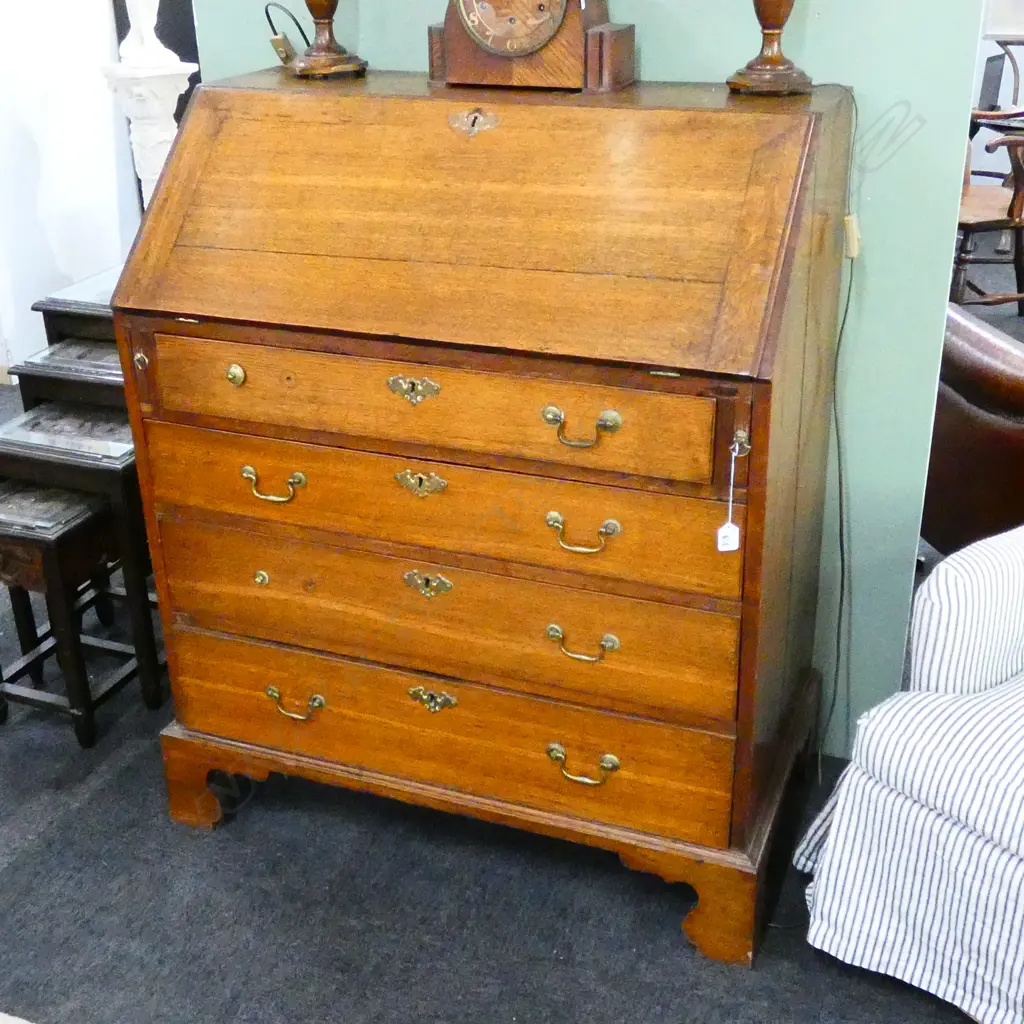 GEORGIAN OAK DROP FRONT BUREAU W. 910MM  Image 1++