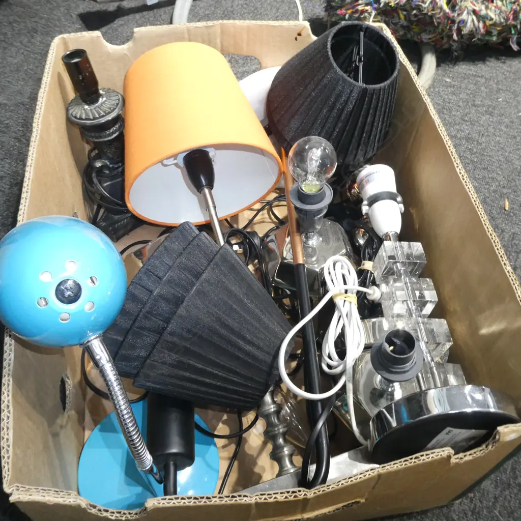 BOX LOT LAMPS; BLUE DESK LAMP, ORANGE SHADE, MARBLE BASE Image 1++