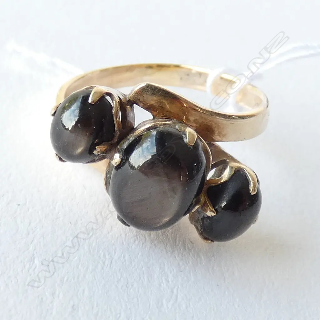 BLACK STAR SAPPHIRE 14K RING + VAL. Image 1++