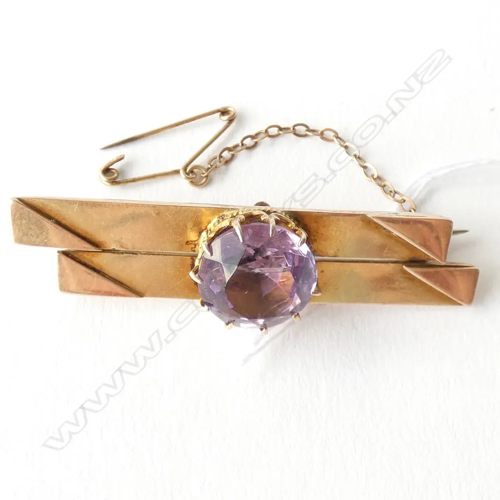 9CT ROSE & YELLOW GOLD AMETHYST BAR BROOCH Image 1++