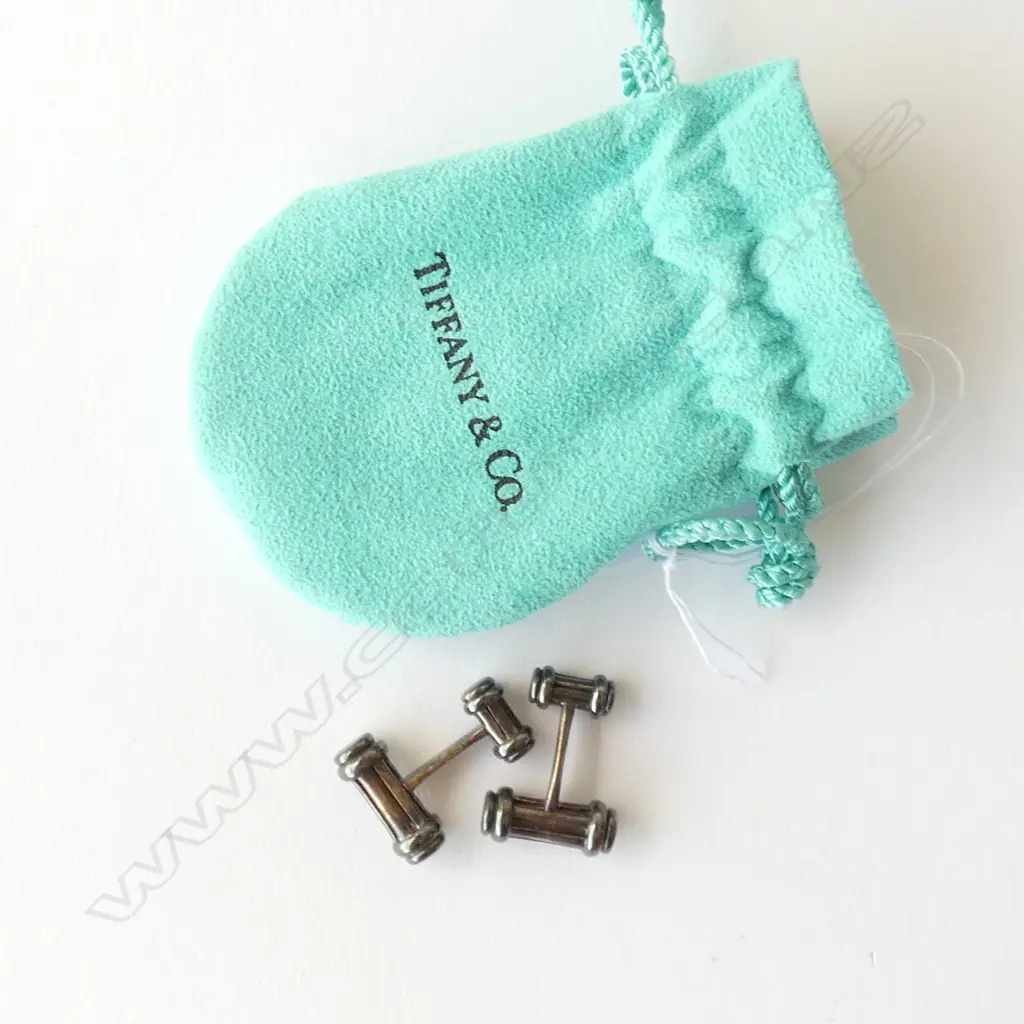 PAIR OF TIFFANY & CO SILVER CUFFLINKS IN ORIGINAL BAG Image 1++