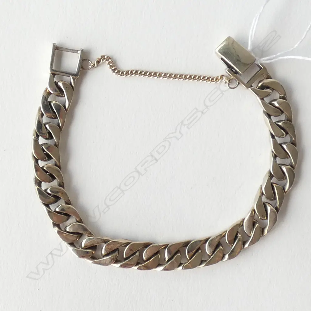 SILVER FLAT CURB LINK BRACELET 25.5 GMS  Image 1++