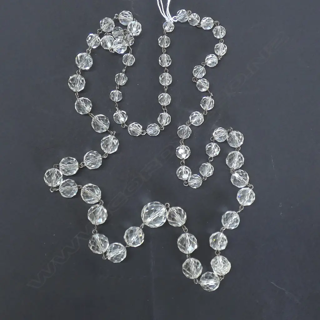CRYSTAL NECKLACE Image 1++