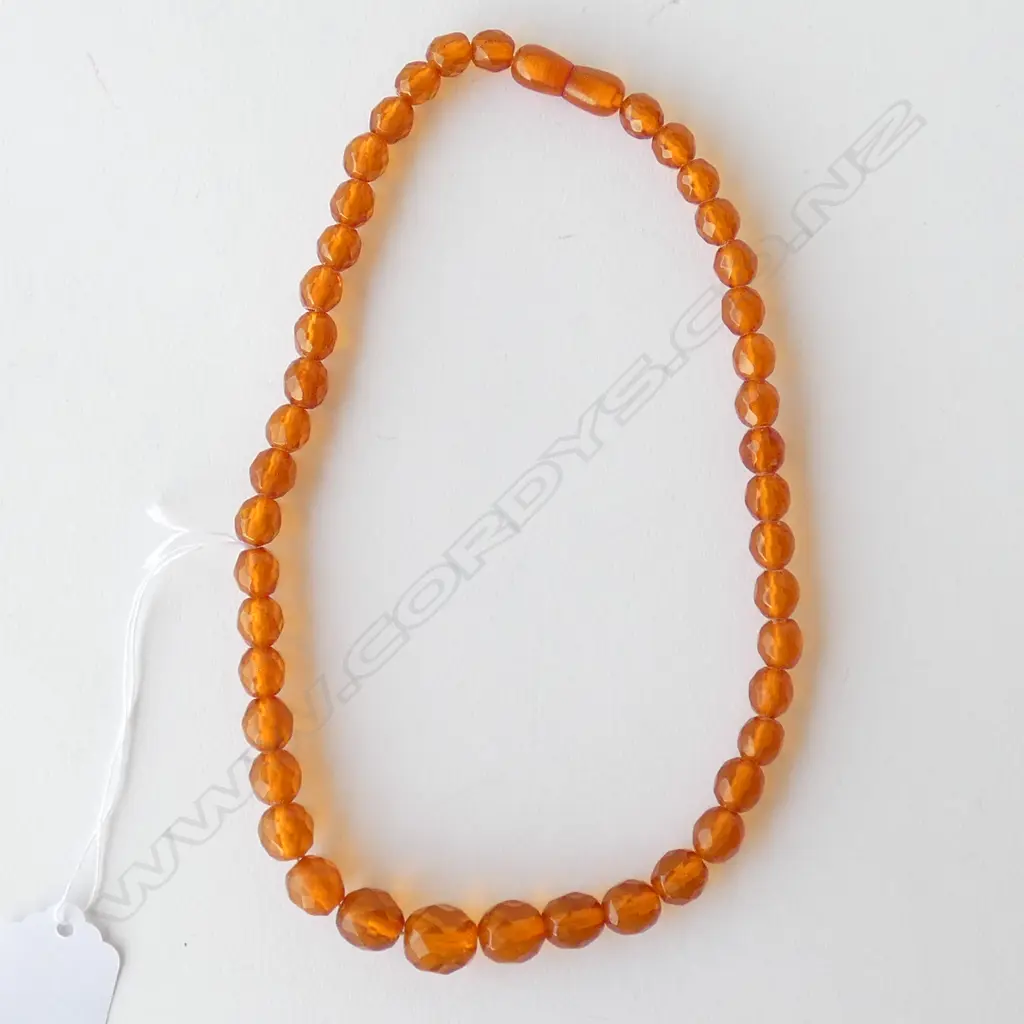 RECONSTITUTED AMBER? NECKLACE L. 440MM Image 1++