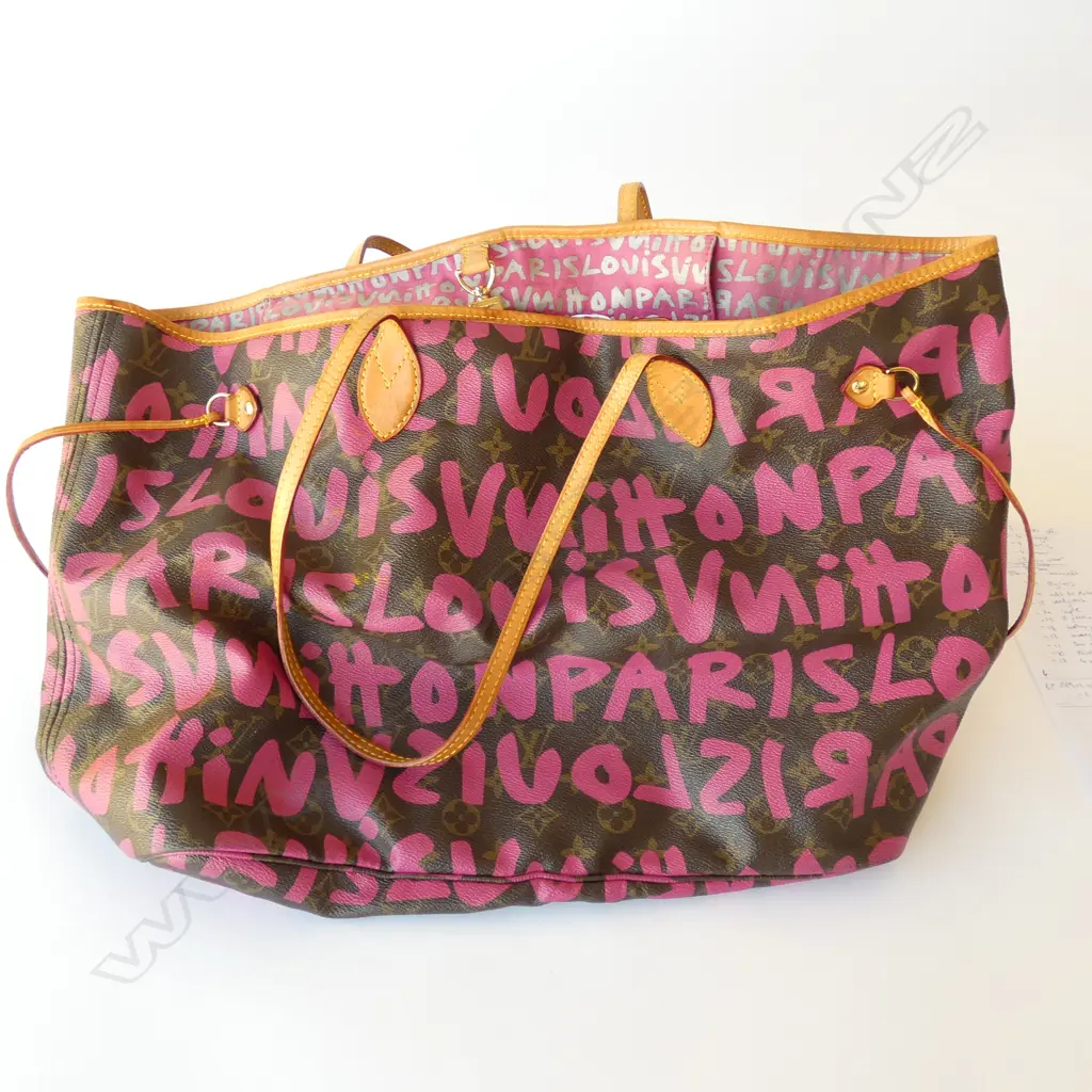 LOUIS VUITTON? HANDBAG L. 540MM FLAT Image 1++