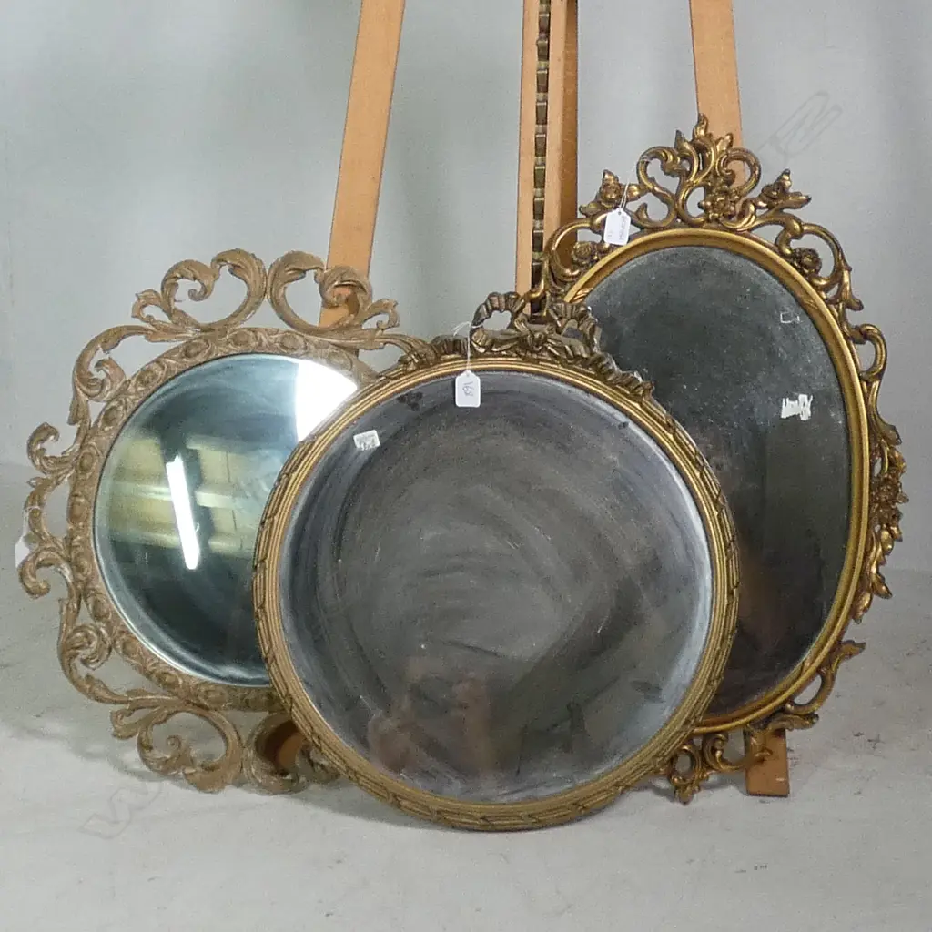 3 GILT FRAMED MIRRORS 1 OVAL 2 ROUND H 700 MM Image 1++
