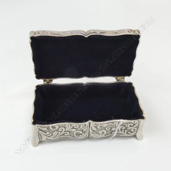 S/PLATE VANITY BOX SCROLLING DECORATION