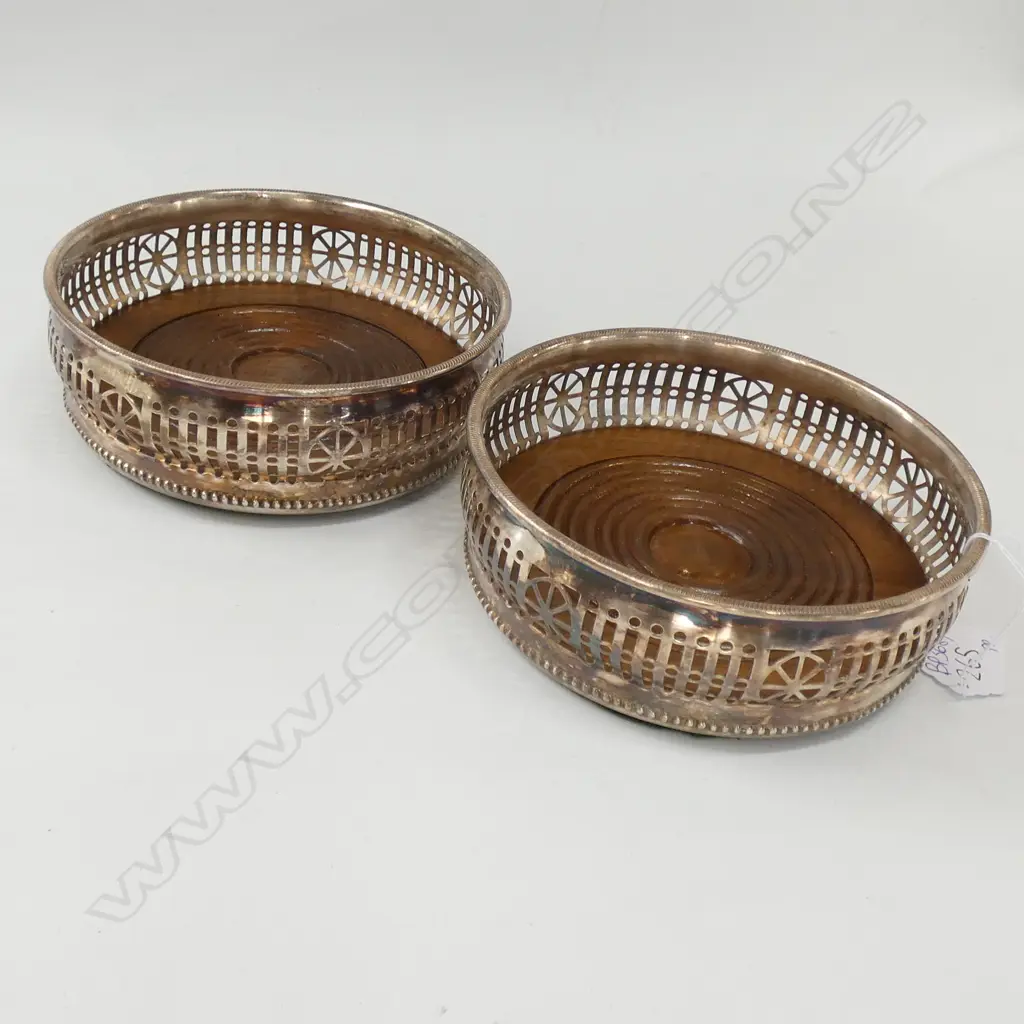 PR SILVER ON COPPER WINE COASTERS  Image 1++