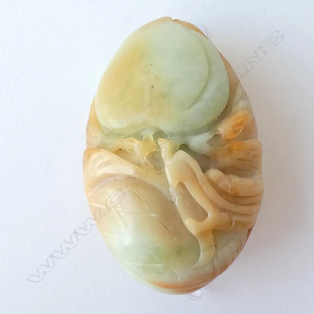 JADE HANDLING STONE FRUIT AND LEAVES L. 90MM Image 1++