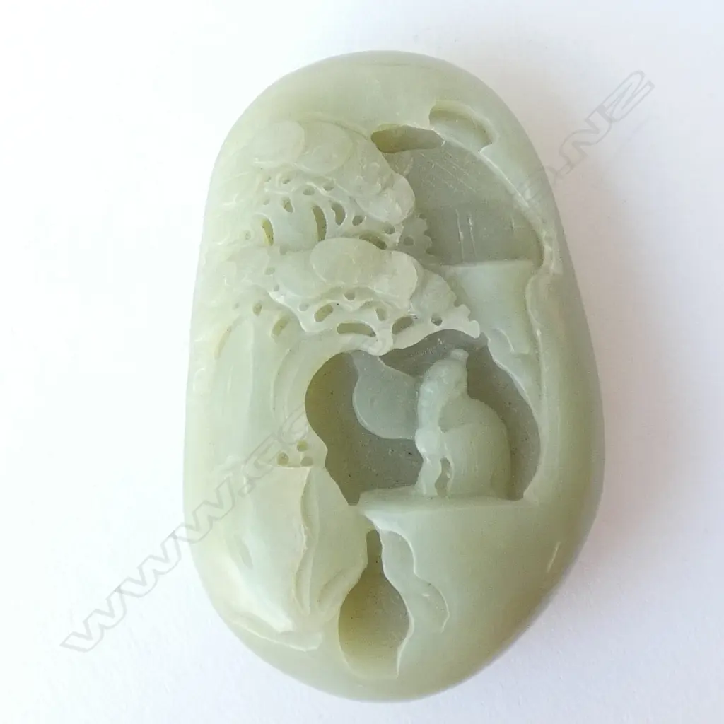 JADE HANDLING SAGE IN A GROTTO L. 95MM Image 1++