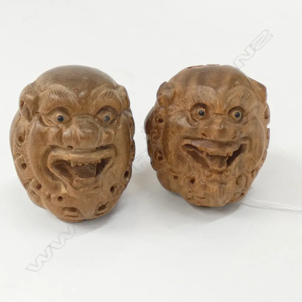 2 CARVED HARDWOOD GROTESQUE HANDLING PIECES Image 1++