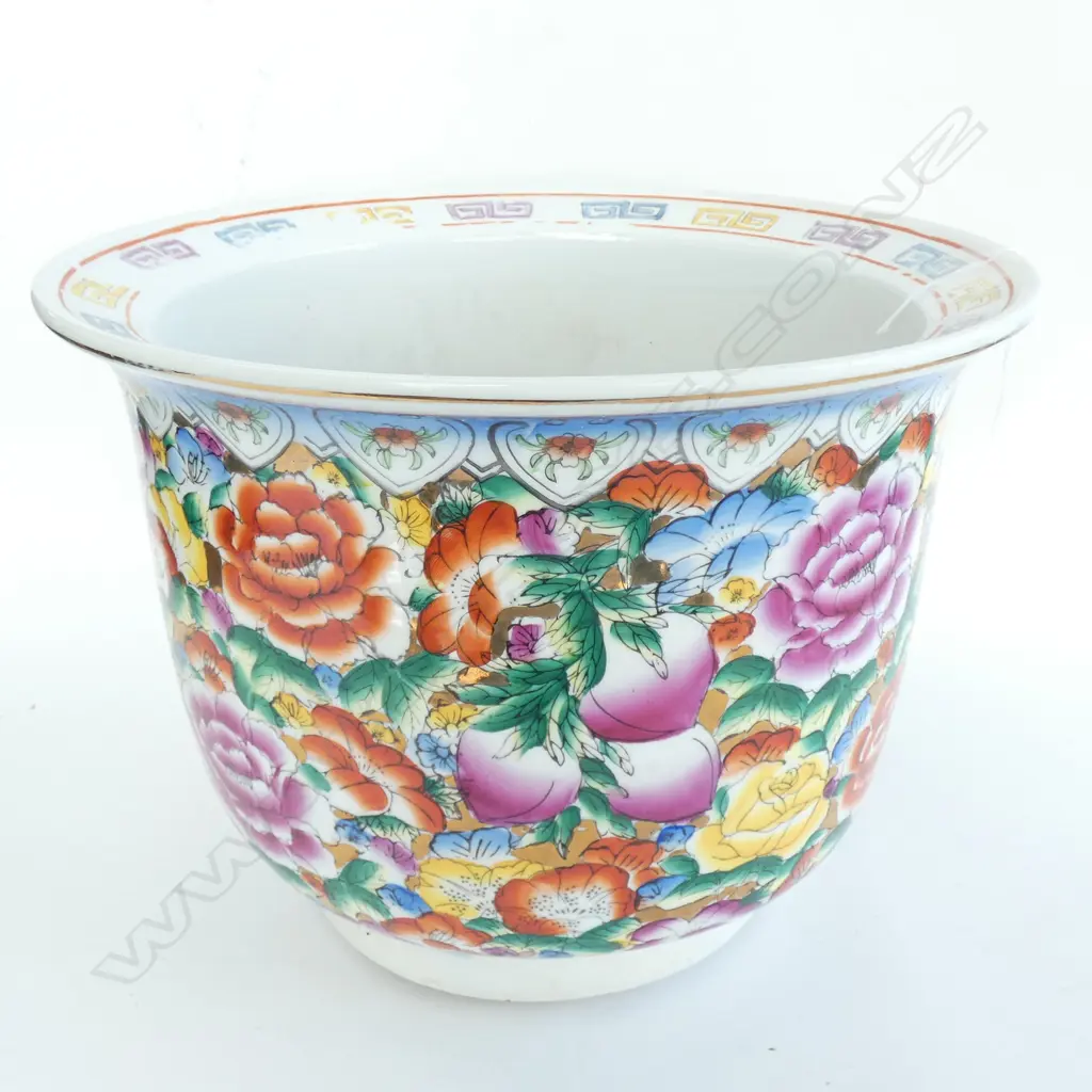 CHINESE FAMILLE ROSE STYLE PLANTER H. 240MM 310MM DIA Image 1++