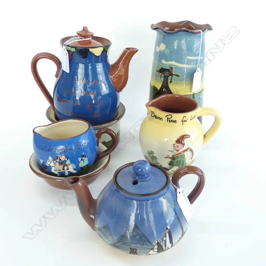 7 PCES TORQUAY WARE; 2 TEAPOTS, VASE H. 195MM ETC Image 1++