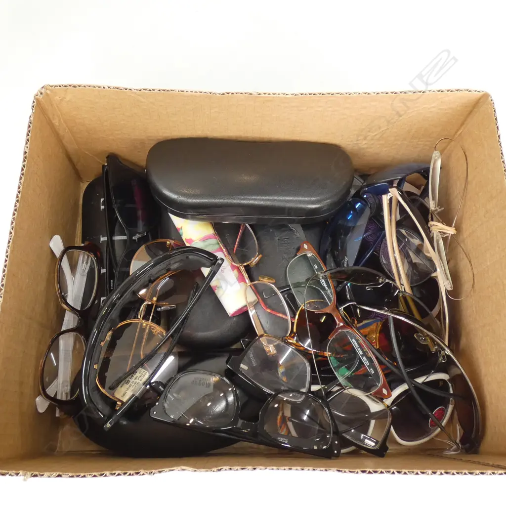 BOX LOT ASST SUNGLASSES, PRESCRIPTION FRAMES, CASES ETC Image 1++