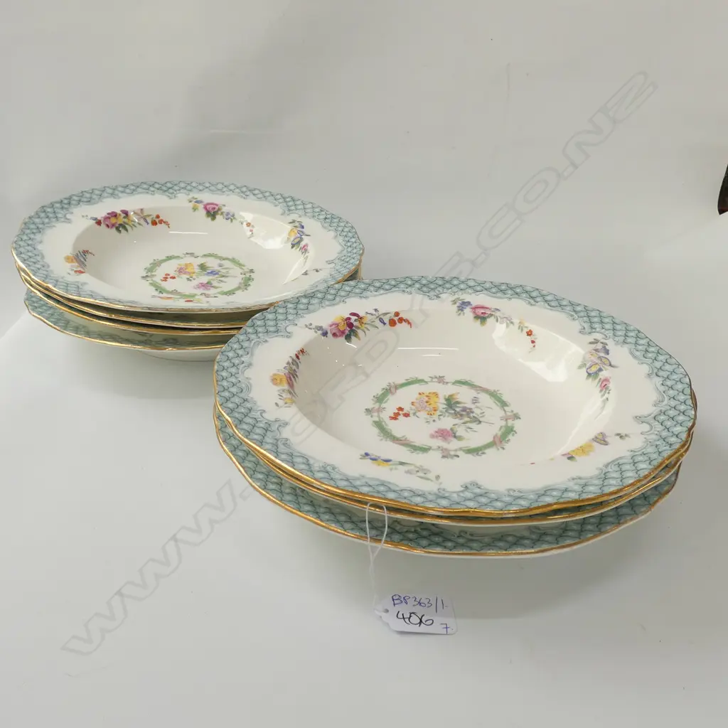 7 FELSPAR PORCELAIN PLATES 265MM DIA Image 1++