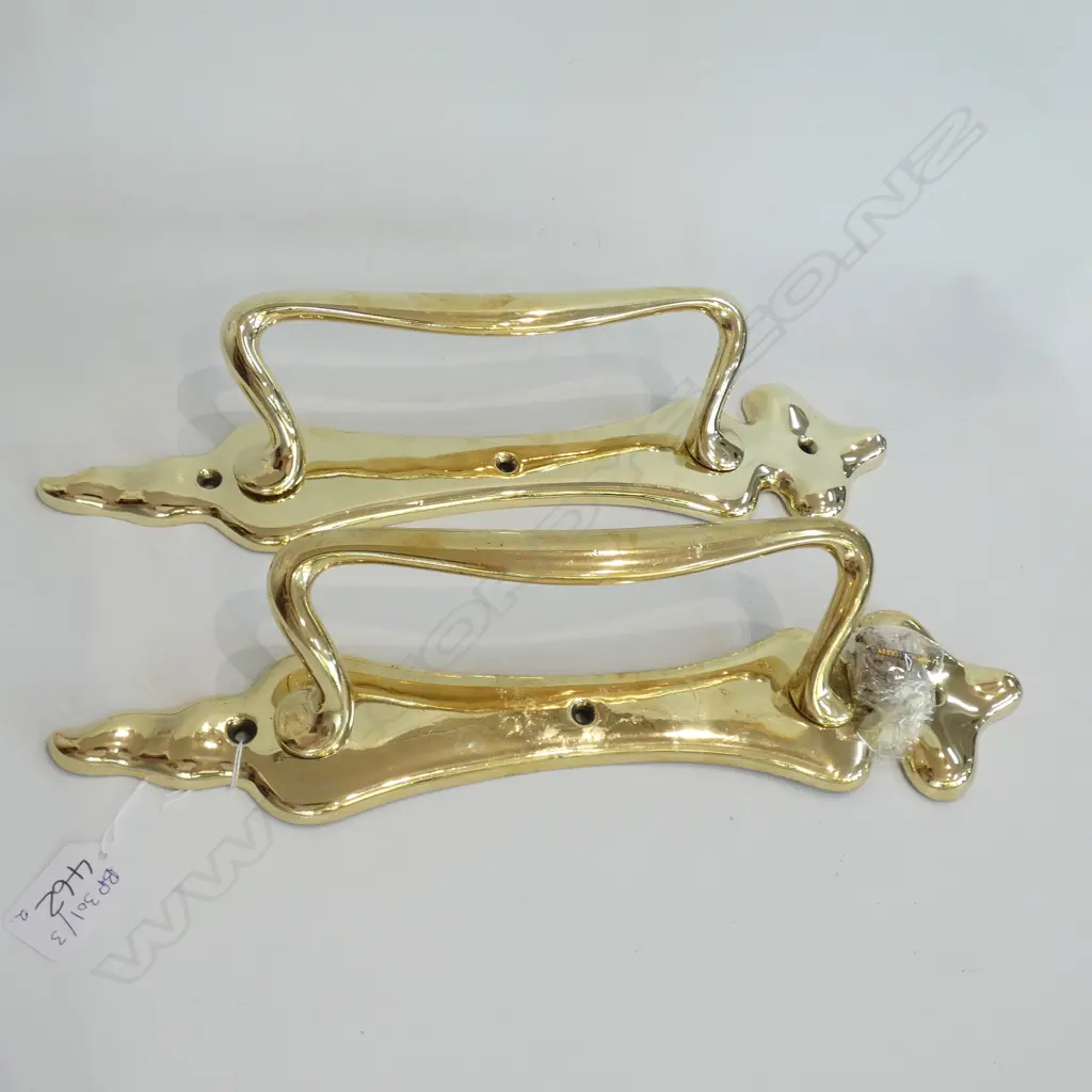 2 VINTAGE BRASS DOOR PULLS L. 385MM Image 1++